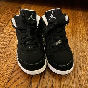 Jordan 5 Retro Black & White - Size 10C